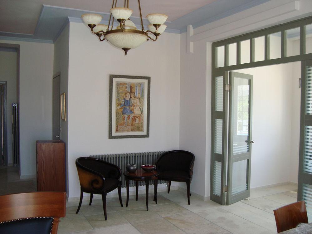 Thealia Apartment Karefiliana ภายนอก รูปภาพ