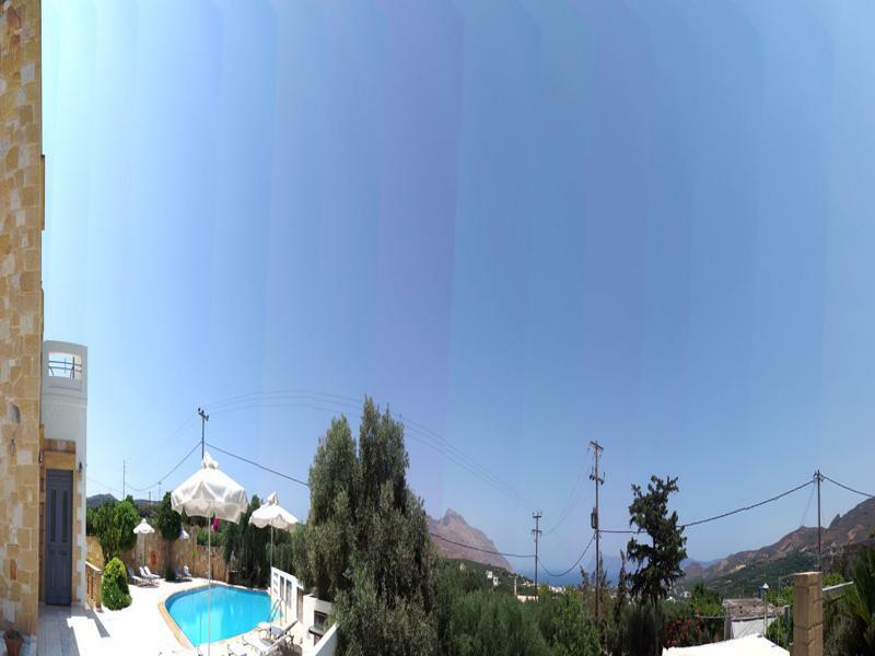 Thealia Apartment Karefiliana ภายนอก รูปภาพ